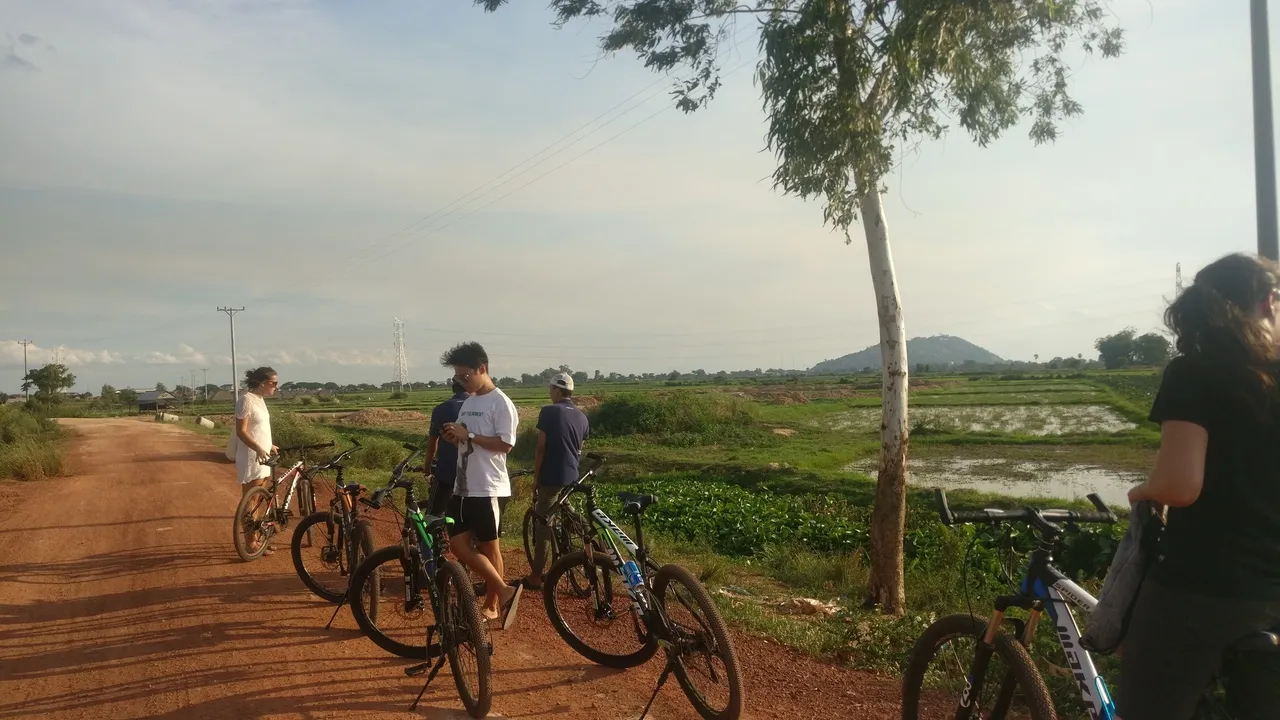 Discovery Cambodia By Bike Tour 14 Days